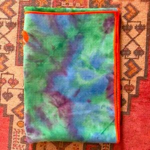 Yogi Toes Skidless Towel